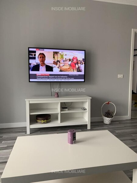 Lujerului Exigent Plaza,