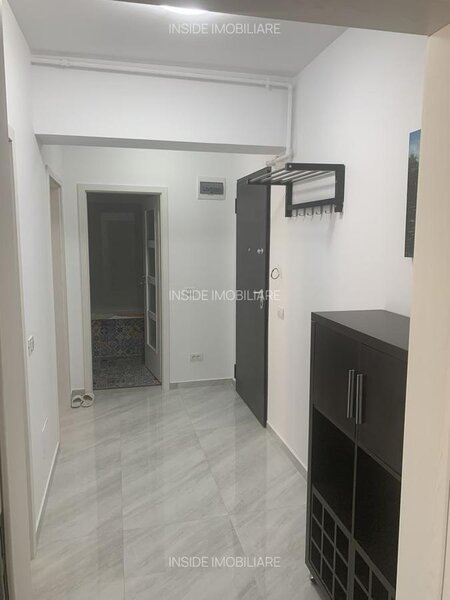 Lujerului Exigent Plaza,